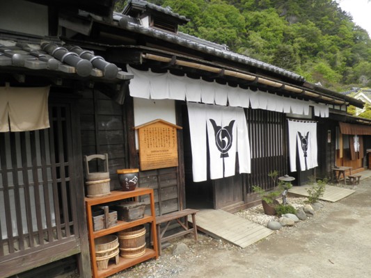 ama1280506