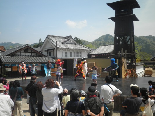 fura270429