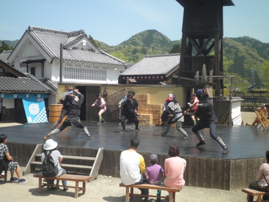 jyu2270428