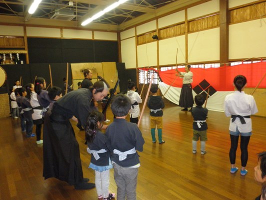 kennigi261103