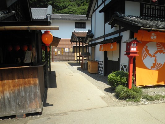 nakamonoya280701