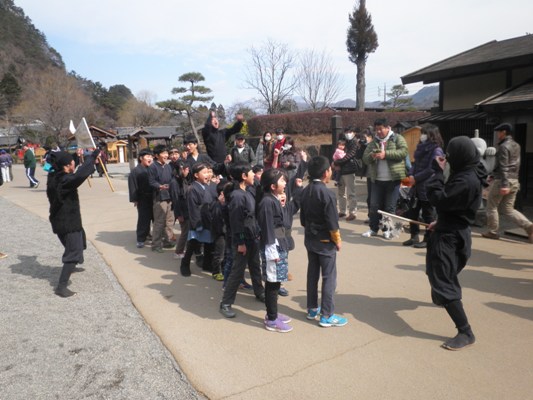 nin270314
