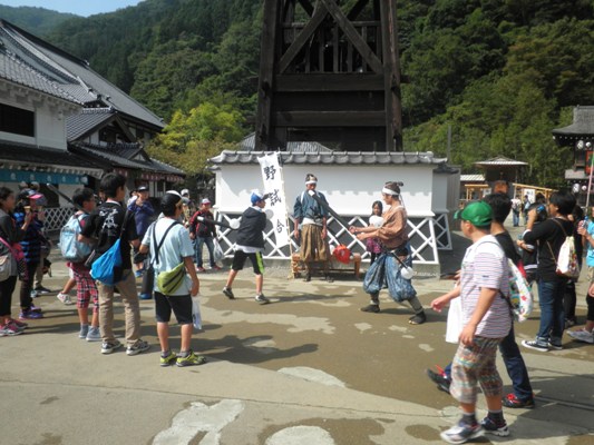 noji261003
