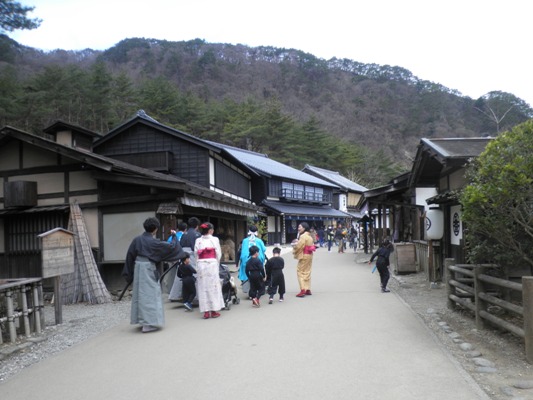 shku270327