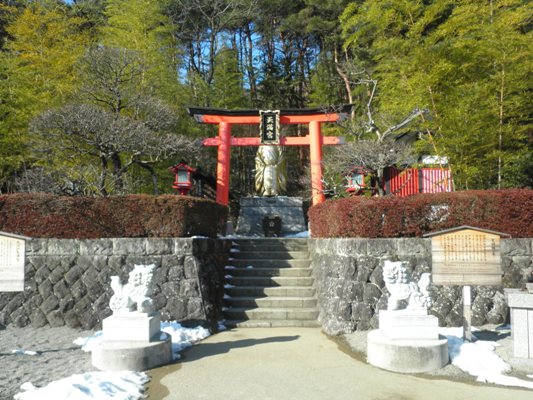 ume1280128